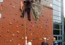 New helmets for climbers thanks to rotary donation