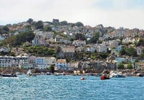 Debbie Hainey wins Salcombe's Citizen of the Year 2017