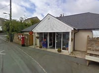 Community gets together to try and find solution to closing Post Office