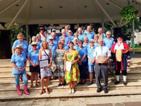Kingsbridge In Bloom and the Town Crier welcome judges