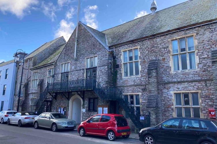 Dartmouth Town Council