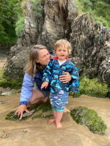 Hannah and Barney Adams