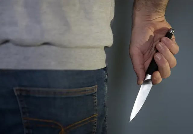 Totnes man avoids jail after stalking and knife offences