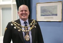 Dartmouth to elect new mayor tonight