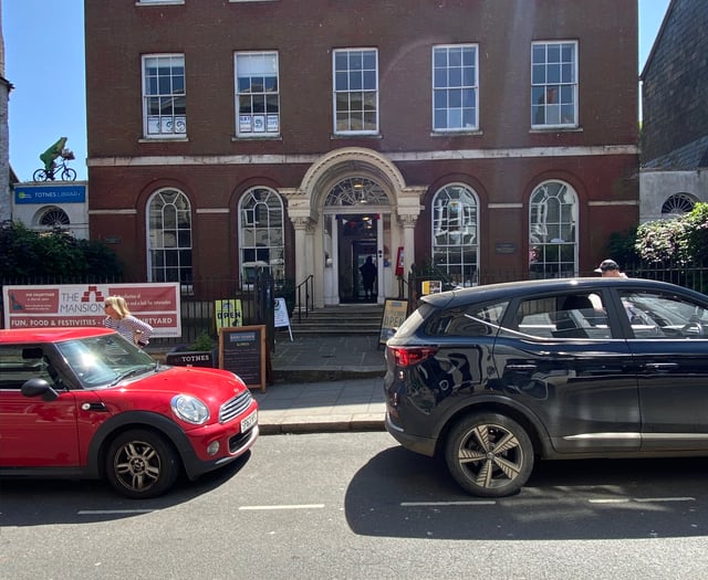 Burglar sentenced to six months for Totnes Community Hub burglary