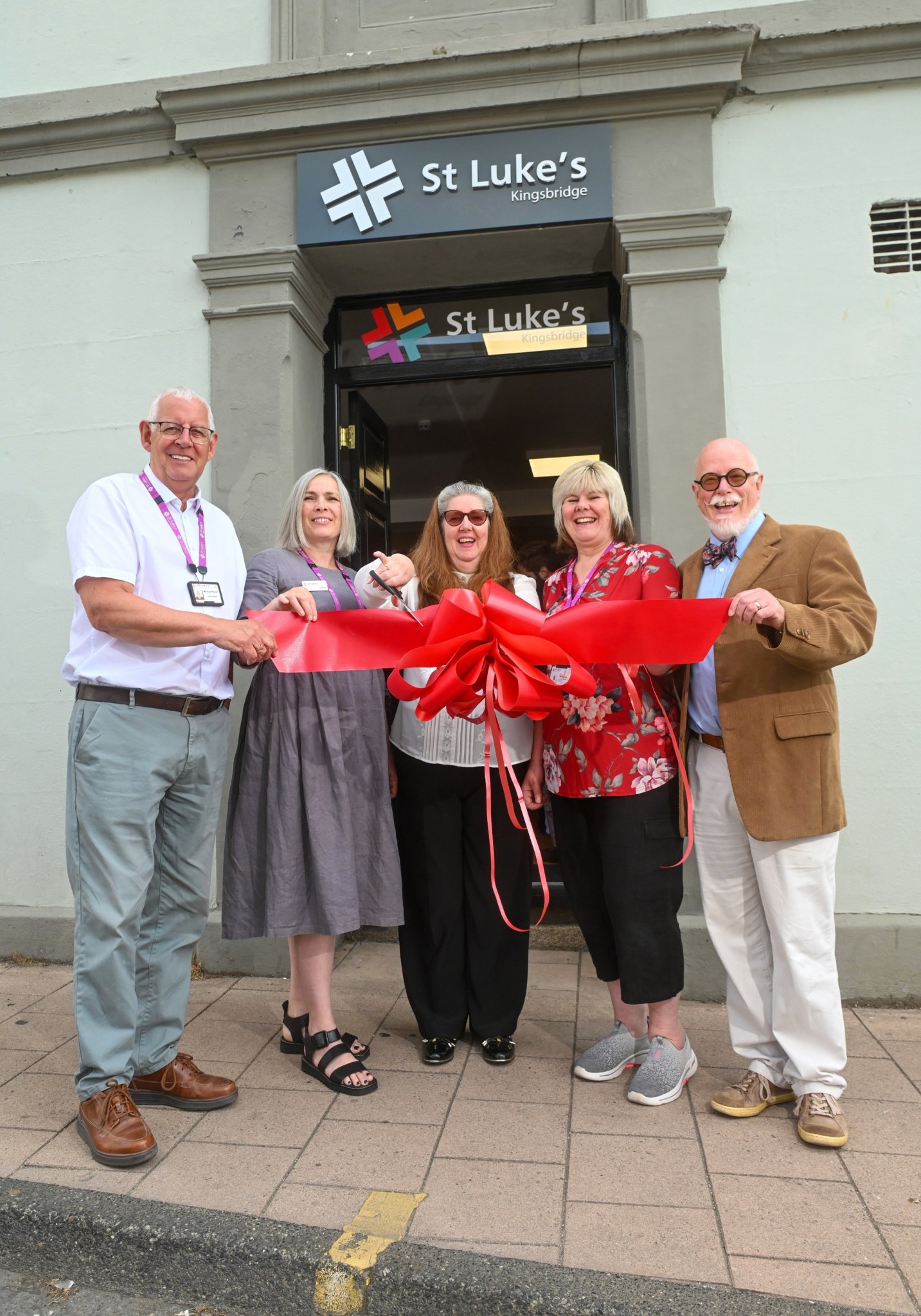 New St Luke’s shop opens in Kingsbridge