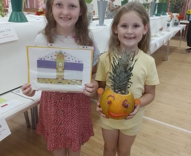 Kingsbridge gardeners' dig for silverware