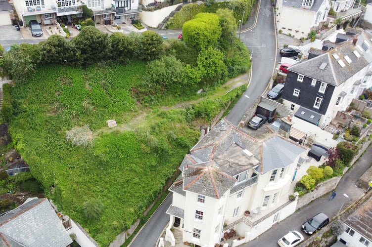 The Dartmouth Land