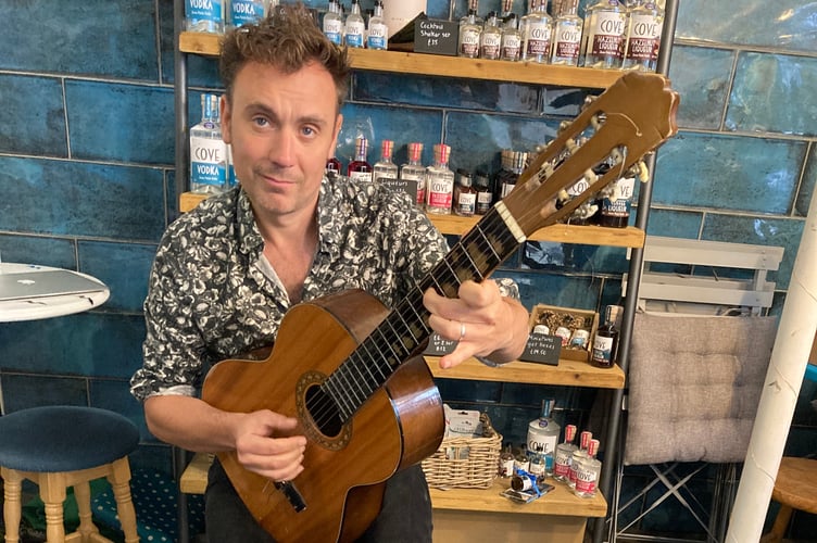 Guitarist Ben Carr