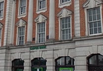 Lloyds set to close banking van route