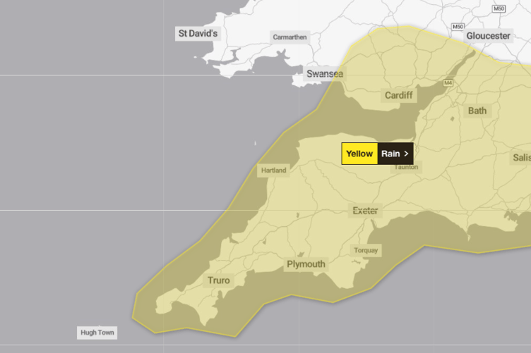 Yellow rain warning issued by Met Office