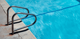 6 Open air pools to visit this summer