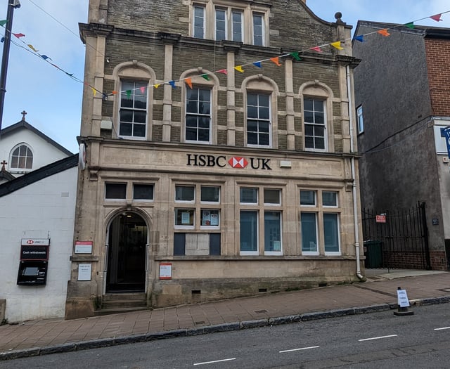 HSBC Kingsbridge branch closed for make over