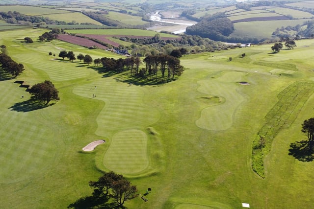 Rob triumphs in mixed Bigbury competition