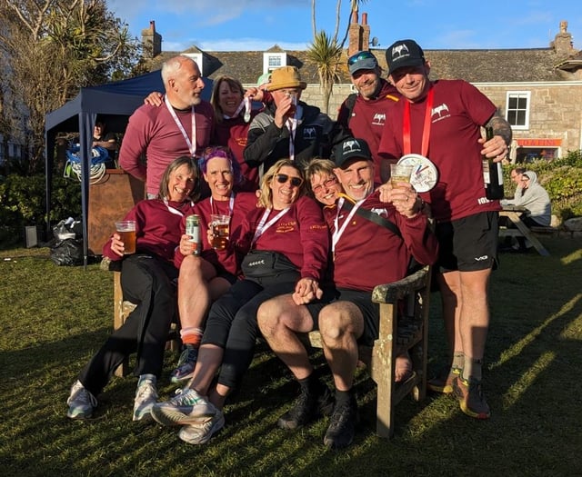 Dartmouth Town Council Congratulates gig teams 