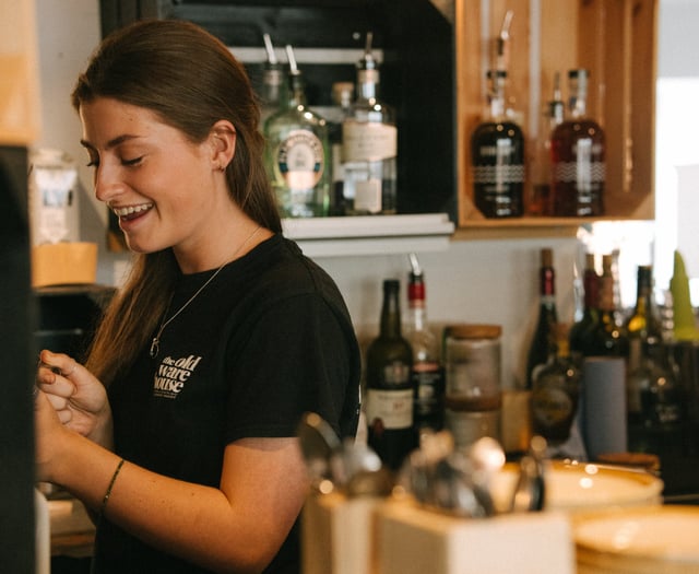 Sunday Sessions at Old Warehouse