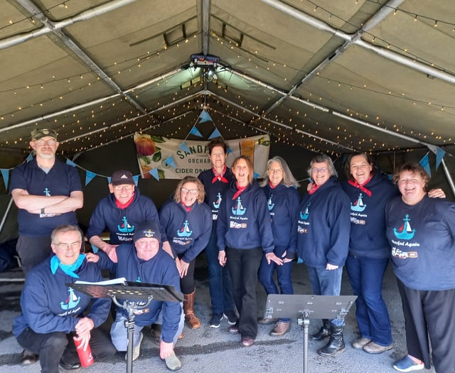 Sea Shanty singers perform at Kingsbridge show 