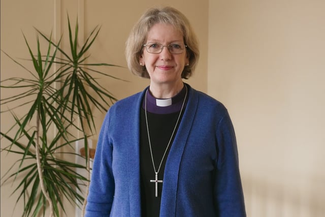 Bishop of Crediton announces her retirement
