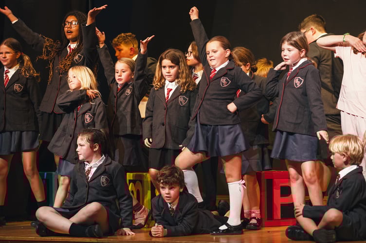 Dartmouth_Theatre_Company_Claire_Gillo_Photography