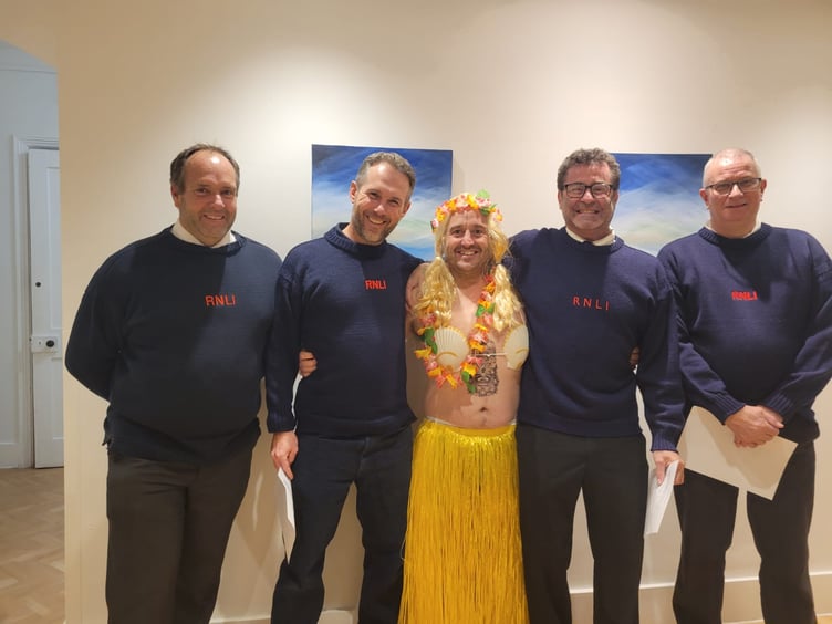 Honeybun with Salcombe RNLI members