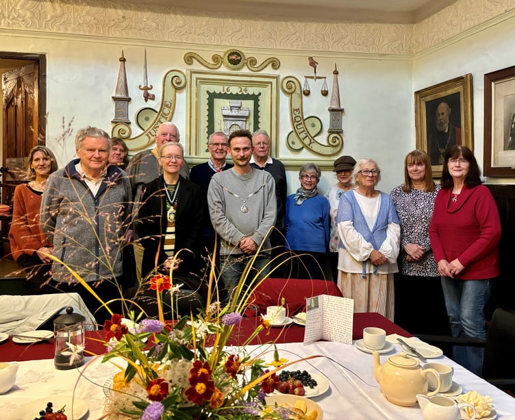 Mayor Cllr Emily Price joined the team of Guildhall volunteers to mark the end of another successful season at a special thank you reception this week.  
A celebratory bouquet was provided free by Bowden Springs Flowers.