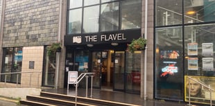 Light’s up in Dartmouth – live Theatre by Jonathan Turner