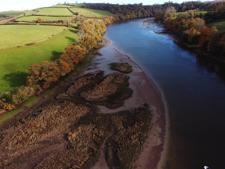 DCIM\PANORAMA\101_0142\DJI