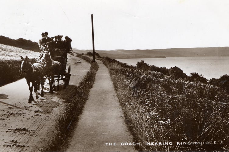 Around 1912. The coach drawn by two horses nearing Kingsbridge along Embankment Road, looking south.  Approximately at present entrance to Warren Road.  Shows unmade road surface and pavement.