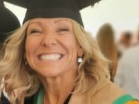 Council pays tribute to university lecturer