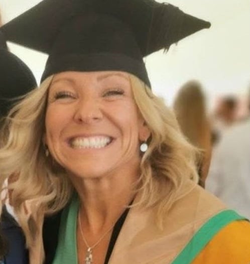 Council pays tribute to university lecturer