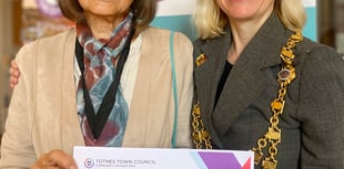 Nominations for the Totnes Town Council 2025 Community Awards 