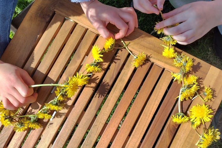 Two of the girls get beautifully creative waiting for the afternoon session to start - Fiona van Es