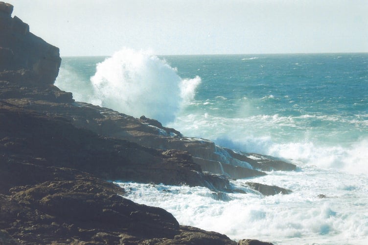James Miller - Breaking waves