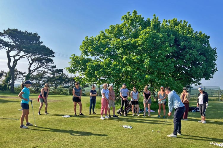 Group coaching session in the BIGBURY sunshine