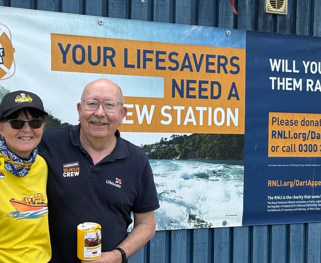 Babs Dale raises £774 walking 208 miles for Dart RNLI