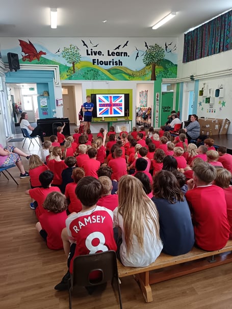 Paralympic Inspiration Hits Harbertonford Primary as David Hill Visits
