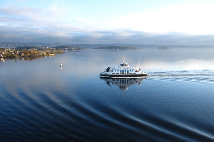 One of a fleet of electric ferries in Oslo. Image: AnnaAnouk, Pixaby
