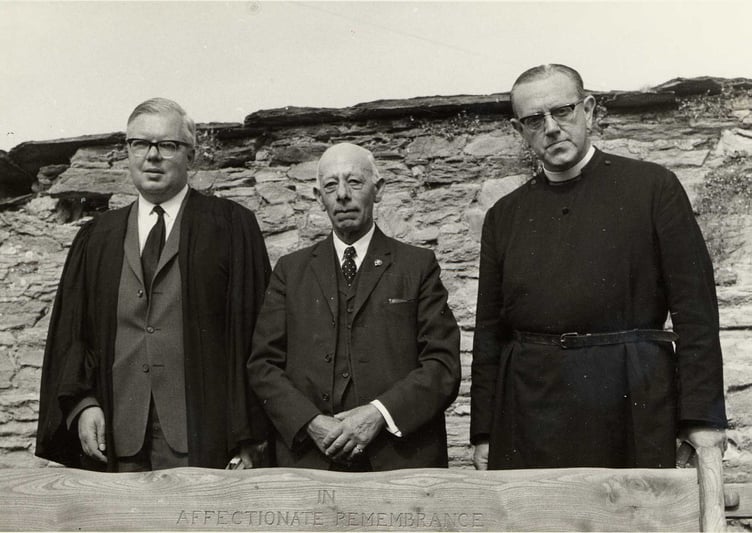 Reverend Bonsall and Major Roland Brittain U. D. C. and Reverend J. D. Milburn standing behind memorial bench, Kingsbridge