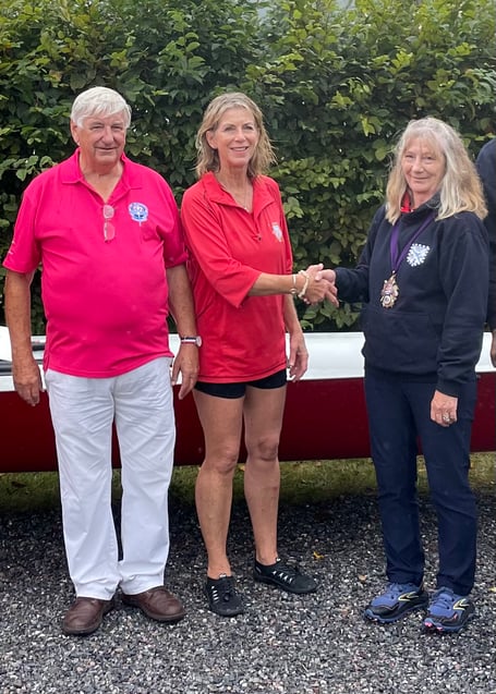 The boat was officially handed over by Suzanne Isaacs of Exmouth Rowing Club and received by Dartmouth’s Mayor, Cllr Andrea Cates, herself a member of the River Dart Rowing Club
