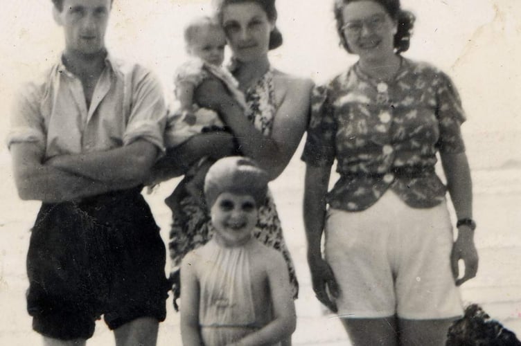 Alf, May and Muriel Ryder with Brenda and Pauline on the beach 1949.