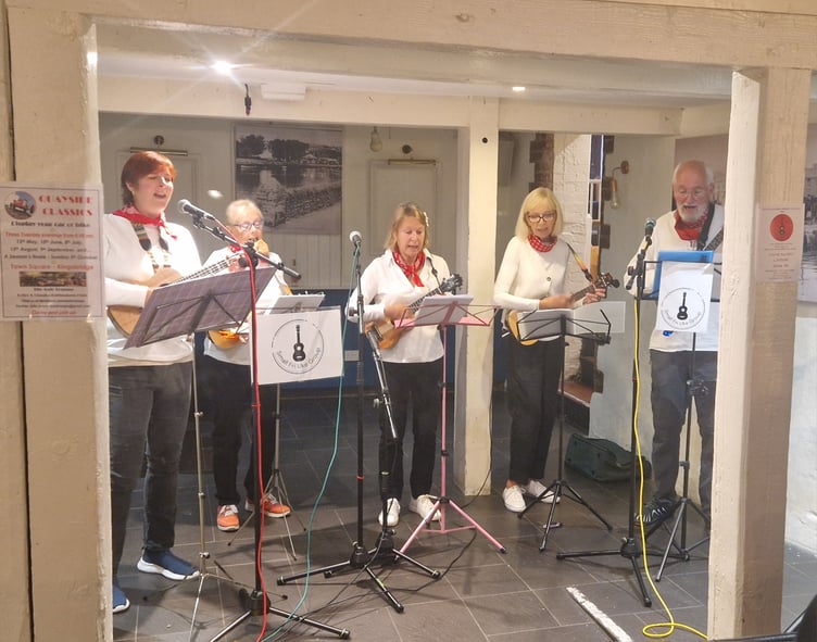 Small Fri photo: Creeks End Kingsbridge Fringe