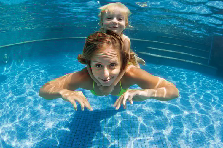 Family swim - Fusion Lifesyle 