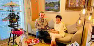 Dentist presents new book to Mayor of Totnes