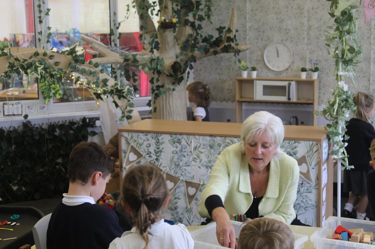 Caroline Voaden MP at Stokenham School 