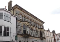 South Devon MP continues fight for Totnes banking hub