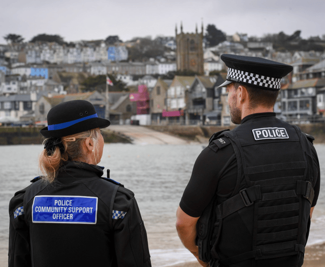 More than 1,000 apply to join Devon & Cornwall Police 