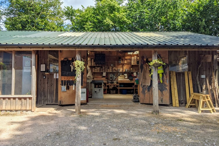 LandWorks Wood Workshop 