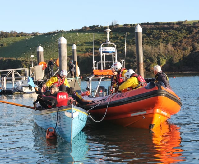 RNLI Salcombe and Rowing Club joint training enhances safety