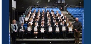 Ivybridge students earn Duke of Edinburgh bronze D of E awards