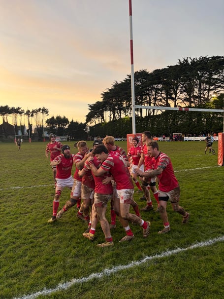 Salcombe RFC try celebrations